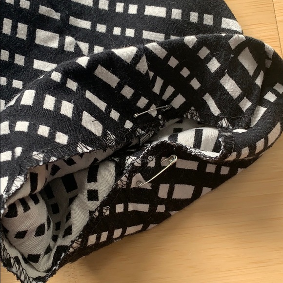 Black striped pattern Express Columnist Pants - Picture 3 of 3